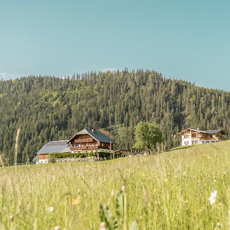 Bio Bauernhof Oberhinterberg Appartement アンベルク・イム・ランマータール エクステリア 写真