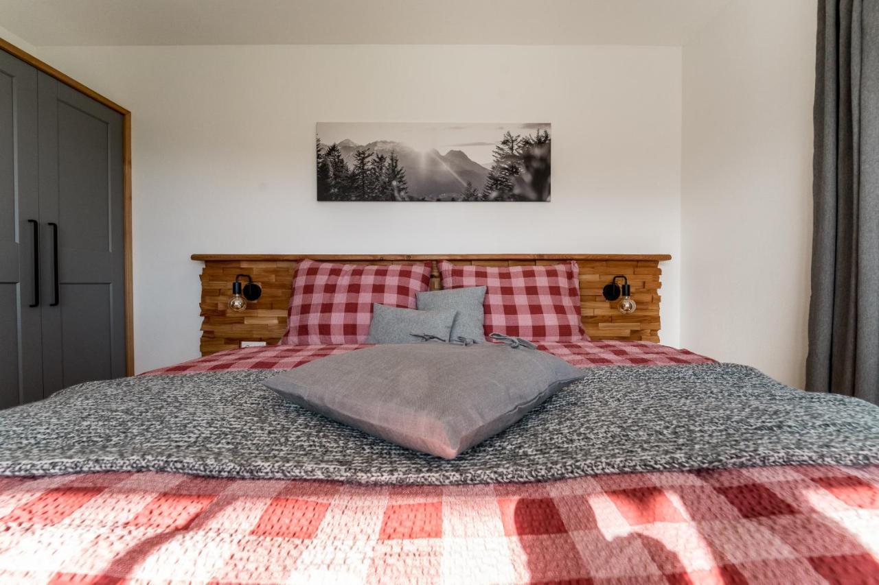 Bio Bauernhof Oberhinterberg Appartement アンベルク・イム・ランマータール エクステリア 写真
